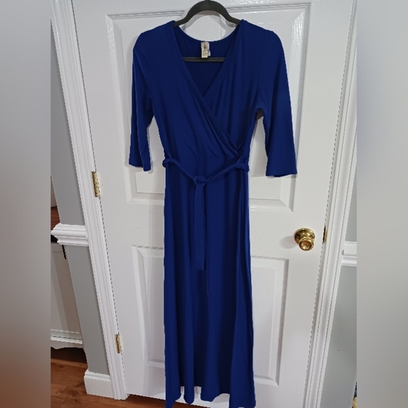 LARA Dresses & Skirts - Lara long sleeve belted royal blue maxi dress